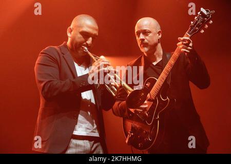 ©PHOTOPQR/OUEST FRANCE/Martin ROCHE / OUEST-FRANCE ; Coutance ; 20/05/2022 ; ce vendredi 20 mai 2022 , la 41 ème édition du festival de Jazz sous les Pommiers ici Ibrahim Maalouf photographe : Martin ROCHE Banque D'Images