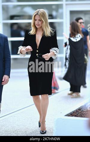 ©franck castel/MAXPPP - 21/05/2022 Don Juan Photocall - le Festival annuel du film de Cannes 75th Virginie Efira CANNES, FRANCE - MAI 22 Banque D'Images