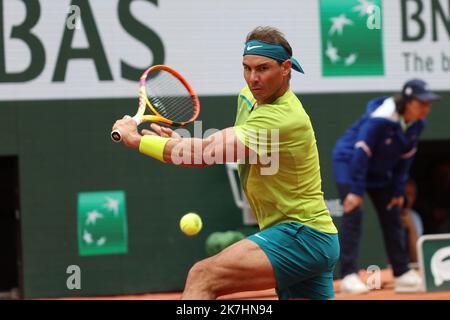 ©PHOTOPQR/LE PARISIEN/Olivier Arandel ; Paris ; 23/05/2022 ; Paris, France Lundi 23 mai 2022 Roland Garros Jordan Thompson / Rafael Nadal (Vert) Roland Garros Tournoi de tennis français ouvert, à Paris, France, le 23 mai 2022 Banque D'Images