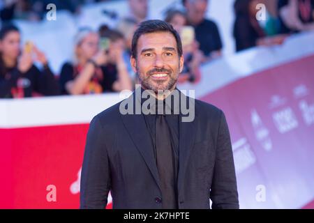 17 octobre 2022, Rome, RM, Italie: Edoardo Leo assiste au tapis rouge du film ''la Guerra Desiderata'' pendant la cinquième journée de la dix-septième édition du Festival du film de Rome (Credit image: © Matteo Nardone/Pacific Press via ZUMA Press Wire) Banque D'Images