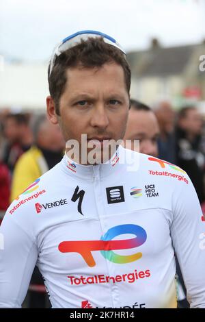 ©Laurent Lairys/MAXPPP - Julien Simon de Totalénergies pendant les Boucles de la Mayenne 2022, course cycliste UCI ProSeries, étape 1, Saint-Pierre-des-Landes > Andouillé (180 km) sur 26 mai 2022 à Andouillé, France - photo Laurent Lairys / MAXPPP Banque D'Images