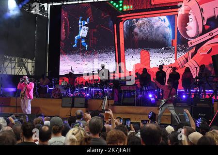 ©Mourad ALLILI/MAXPPP - 15/06/2022 le chanteur britannique Damon Albarn se produit avec son groupe Gorillaz au Théâtre Antique de Vienne sur 15 juin 2022 Banque D'Images
