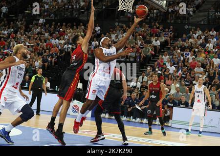 ©Manuel Blondeau/AOP Press/MAXPPP - 18/08/2022 Montpellier Guersson Yabusele de France lors du match de basket-ball amical entre la France et la Belgique au Sud de France Arena de Montpelier, France sur 18 août 2022. Banque D'Images