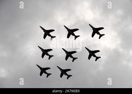 ©PHOTOPQR/VOIX DU NORD/PIERRE ROUANET ; 02/09/2022 ; NIERGNIES, LE 02/09/2022. Répétition avant la rencontre des ailes de Cambrai 2022, un aérodrome de Niergnies, avec entrée automatique la patrouille de France (la patrouille acrobatique officielle de l'Armée de l'Air). PHOTO PIERRE ROUANET LA VOIX DU NORD - répétition avant la rencontre des ailes de Cambrai 2022, à l'aérodrome de Niergnies, avec entre autres la patrouille de France (la patrouille acrobatique officielle de l'Armée de l'Air). Banque D'Images