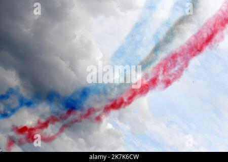 ©PHOTOPQR/VOIX DU NORD/PIERRE ROUANET ; 02/09/2022 ; NIERGNIES, LE 02/09/2022. Répétition avant la rencontre des ailes de Cambrai 2022, un aérodrome de Niergnies, avec entrée automatique la patrouille de France (la patrouille acrobatique officielle de l'Armée de l'Air). PHOTO PIERRE ROUANET LA VOIX DU NORD - répétition avant la rencontre des ailes de Cambrai 2022, à l'aérodrome de Niergnies, avec entre autres la patrouille de France (la patrouille acrobatique officielle de l'Armée de l'Air). Banque D'Images