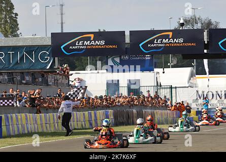 ©OLIVIER BLIN/MAXPPP - 21/02/2021 PHOTO OLIVIER BLIN / MAXPPP / 72 LE MANS / 04 septembre 2022 Karting KZ, finale au championnat du monde sur le circuit international du Mans. 1er Viktor Gustafsson (CRG) 45 2eme Noah Milell (Tony kart) 31 3eme Jeremy Iglesias (CRG) 28 - 2022 CHAMPIONNATS DU MONDE de KARTING FIA - KZ LE MANS (FRA) Banque D'Images