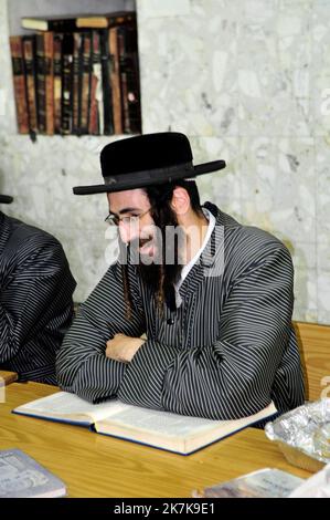 Un Yeshiva orthodoxe dans le quartier de MEA-Shearim à Jérusalem, Israël. Banque D'Images