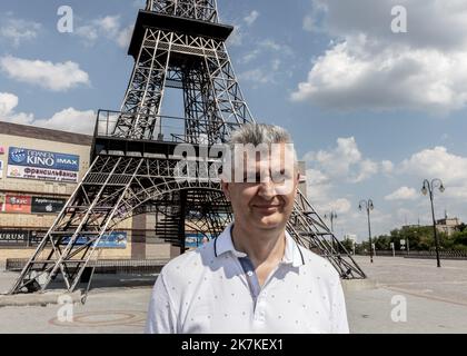 ©Sadak Souici / le Pictorium/MAXPPP - Kharkiv 15/07/2022 Sadak Souici / le Pictorium - 15/7/2022 - Ukraine / Kharkiv / Kharkiv - Oleksandr Vassilievitch, le directeur du centre commercial « le boulevard francais » de Kharkiv. La guerre continue de faire rage dans l'est de l'Ukraine, certains acteurs économiques logent les conséquences de long terme du conslit sur l'attractive des territoires proches de la Russie. Reportage a Kharkiv, la deuxieme ville du pays. / 15/7/2022 - Ukraine / Kharkiv / Kharkiv - Oleksandr Vasilyevich, le directeur de la boutique du boulevard Français Banque D'Images