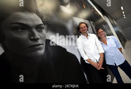 ©PHOTOPQR/NICE MATIN/Valérie le Parc ; LA SEYNE ; 06/10/2022 ; MAG / VILLA TAMARIS PACHA EXPO LINDBERGH VISITE en PRÉSENCE DU FILM PHOTO LUI MEME - exposition Lindbergh à Villa Tamaris Pache la Seyne, France 06 oct. 2022 Banque D'Images