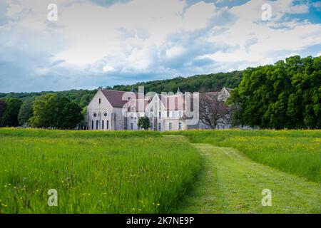 Bruere Allichamps (centre de la France) : l'abbaye de Noirlac, complexe monastique cistercien Banque D'Images