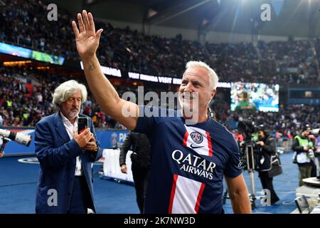 Julien Mattia / le Pictorium - PSG - Marseille - 17/8/2016 - France / Ile-de-France (région) / Paris - David Ginola avant le match du 11th Banque D'Images