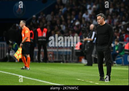 Julien Mattia / le Pictorium - PSG - Marseille - 16/10/2022 - France / Ile-de-France (région) / Paris - Christophe Galtier avant le match de t Banque D'Images
