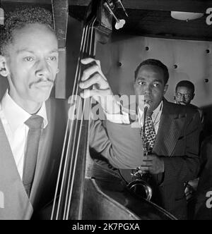 Charlie Parker, Tommy Potter et Max Roach, trois Deuces Banque D'Images