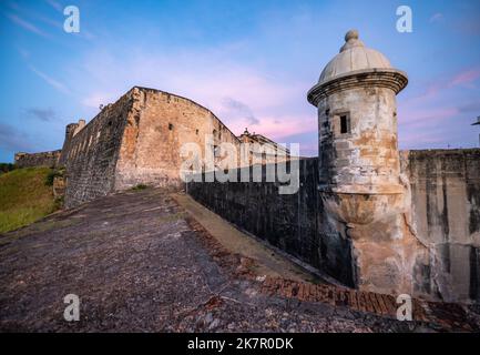 Tourelle à Castillo San Cristobal, site historique national de San Juan, Porto Rico Banque D'Images