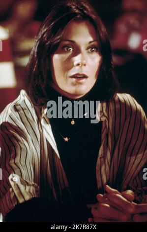 Kate Jackson Television: Charlie'S Angels (TV-série) personnages: Sabrina Duncan USA 1976–1981, 21 mars 1976 **AVERTISSEMENT** cette photographie est destinée à un usage éditorial uniquement et est le copyright de COLUMBIA PICTURES TELEVISION et/ou le photographe assigné par la Société de film ou de production et ne peut être reproduite que par des publications en conjonction avec la promotion du film ci-dessus. Un crédit obligatoire pour LA TÉLÉVISION COLUMBIA PICTURES est requis. Le photographe doit également être crédité lorsqu'il est connu. Aucune utilisation commerciale ne peut être accordée sans l'autorisation écrite de la Société du film. Banque D'Images