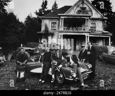 Bruce McGill, Tim Matheson, Peter Reigert, John Belushi, Tom Hulce, Stephen Furst & James Widdoes film: Animal House; National Lampoon'S Animal House (USA 1978) personnages: Daniel Simpson 'jour du 'D-Day', Eric 'Otter' Stratton, John 'Bluto' Blutarsky, Larry 'Pinto' Kroger, Kent 'Fleurd' Dorfman & Robert Hoover Directeur: John Landis 27 juillet 1978 **AVERTISSEMENT** cette photographie est à usage éditorial exclusif et est le droit d'auteur des IMAGES UNIVERSELLES et/ou du photographe assigné par la Société de film ou de production et ne peut être reproduite que par des publications dans le cadre de la promotion de la F ci-dessus Banque D'Images