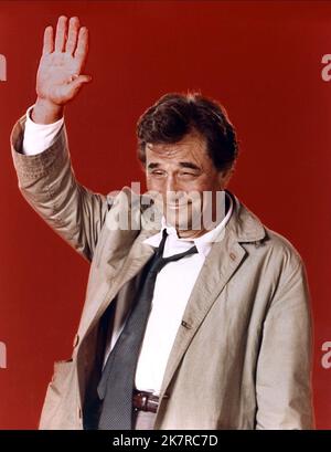 Peter Falk Television: Columbo (TV-Serie) USA 1971-2003, 01 Mars 1971 **AVERTISSEMENT** cette photographie est à usage éditorial exclusif et est le copyright de L'UNIVERSEL et/ou du photographe assigné par la Société de film ou de production et ne peut être reproduite que par des publications en conjonction avec la promotion du film ci-dessus. Un crédit obligatoire pour UNIVERSEL est requis. Le photographe doit également être crédité lorsqu'il est connu. Aucune utilisation commerciale ne peut être accordée sans l'autorisation écrite de la Société du film. Banque D'Images