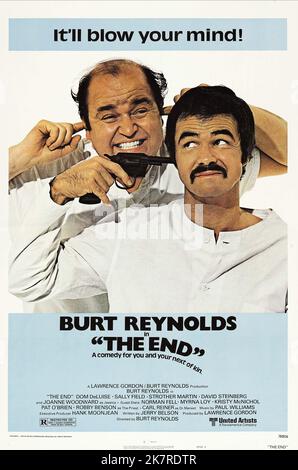 Dom Deluise & Burt Reynolds film: The End (USA 1978) personnages: Marlon Borunki & Wendell Sonny Lawson Directeur: Burt Reynolds 10 mai 1978 **AVERTISSEMENT** cette photographie est à usage éditorial exclusif et est le droit d'auteur des ARTISTES UNIS et/ou du photographe assigné par la Société de film ou de production et ne peut être reproduite que par des publications dans le cadre de la promotion du film ci-dessus. Un crédit obligatoire pour LES ARTISTES UNIS est requis. Le photographe doit également être crédité lorsqu'il est connu. Aucune utilisation commerciale ne peut être accordée sans l'autorisation écrite de la Société du film. Banque D'Images