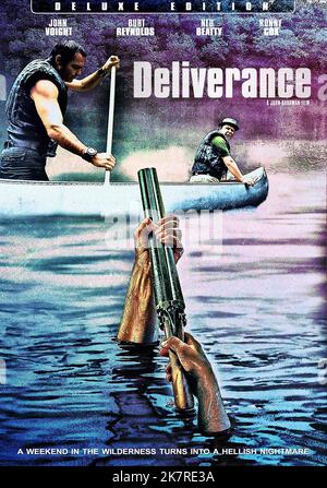 Burt Reynolds & Jon Voight Poster film Deliverance (USA 1972) réalisateur : John Boorman 30 juillet 1972 **AVERTISSEMENT** cette photographie est réservée à un usage éditorial et est la propriété de WARNER BROS. Et/ou le photographe désigné par le film ou la société de production et ne peuvent être reproduits que par des publications en liaison avec la promotion du film ci-dessus. Un crédit obligatoire à WARNER BROS. est obligatoire. Le photographe doit également être crédité lorsqu'il est connu. Aucune utilisation commerciale ne peut être accordée sans autorisation écrite de The film Company. Banque D'Images