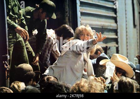 Melinda Dillon film: Rencontres étroites du troisième genre (USA 1977) personnages: Gillian Guiler Directeur: Steven Spielberg 15 novembre 1977 **AVERTISSEMENT** cette photographie est à usage éditorial exclusif et est le droit d'auteur de COLUMBIA et/ou le photographe assigné par la Société du film ou de la production et ne peut être reproduite que par des publications dans le cadre de la promotion du film ci-dessus. Un crédit obligatoire pour LA COLOMBIE est requis. Le photographe doit également être crédité lorsqu'il est connu. Aucune utilisation commerciale ne peut être accordée sans l'autorisation écrite de la Société du film. Banque D'Images