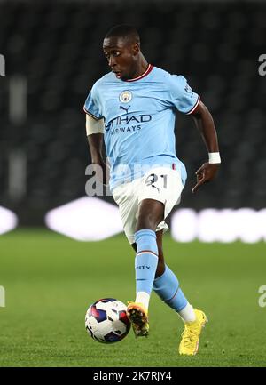 Derby, Angleterre, 18th octobre 2022. Carlos Borges de Manchester City pendant le match Papa Johns Trophy au Pride Park Stadium, Derby. Le crédit photo doit être lu : Darren Staples / Sportimage Banque D'Images