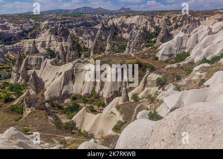 Vue aérienne de la vallée de Pigeon en Cappadoce, Turquie Banque D'Images