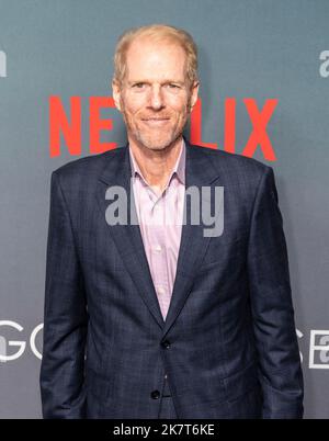 New York, États-Unis. 18th octobre 2022. Noah Emmerich assiste à la première Netflix de Good Nurse au Paris Theatre de New York sur 18 octobre 2022. (Photo de Lev Radin/Sipa USA) crédit: SIPA USA/Alay Live News Banque D'Images