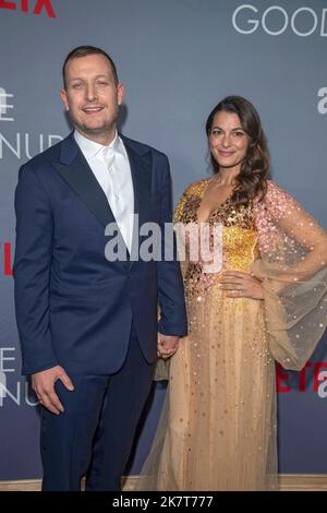 NEW YORK, NEW YORK - OCTOBRE 18 : Tobias Lindholm (L) assiste à la projection de Netflix « The Good Nurse » à New York au Paris Theatre sur 18 octobre 2022 à New York. Crédit : Ron Adar/Alay Live News Banque D'Images