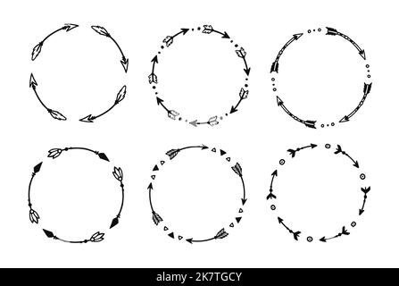 Ensemble de cadres de cercle de flèche de boho. Doodle dessiné à la main africain, aztec rustique frontière de flèche ethnique, cadre de cercle d'ornement. Décoration de style bohémien tribal. Illustration vectorielle. Illustration de Vecteur