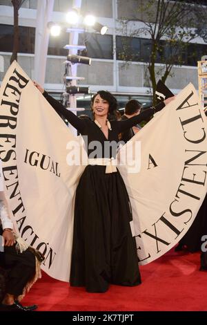 18 octobre 2022, Mexico, Mexique: Maya Zapata assiste au tapis rouge des Metropolitan Theatre Awards 4th (Los Metro) au Centro Cultural del Bosque. Sur 18 octobre 2022 à Mexico, Mexique. (Credit image: © Carlos Tischler/eyepix via ZUMA Press Wire) Banque D'Images