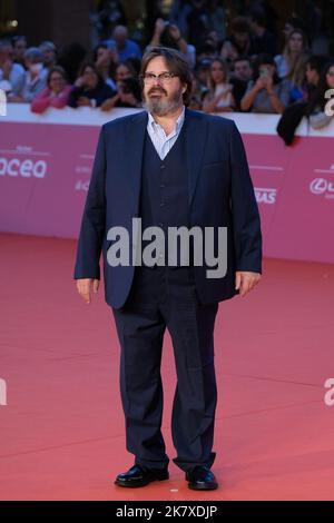 Rome, Italie. 17th octobre 2022. (10/17/2022) Giuseppe Battiston pour 'War - la guerra desiderata' film sur tapis rouge pendant les 5th jours du Festival du film de Rome. (Photo par Elena Vizoca/Pacific Press/Sipa USA) crédit: SIPA USA/Alay Live News Banque D'Images