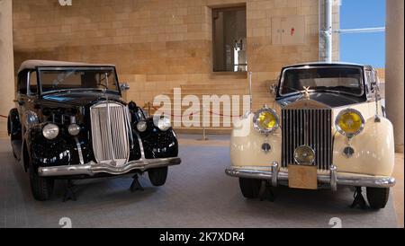 Mercedes et Rolls Royce Masmak Palace Riyad Arabie Saoudite Banque D'Images