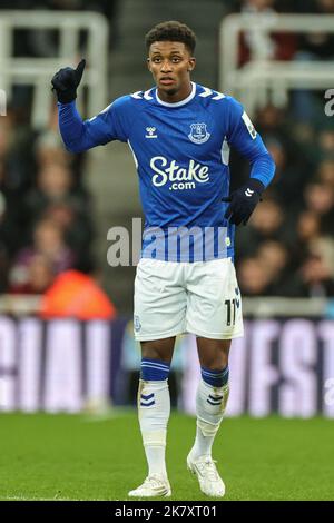 Newcastle, Royaume-Uni. 19th octobre 2022. Demarai Gray #11 d'Everton pendant le match de Premier League Newcastle United contre Everton à St. James's Park, Newcastle, Royaume-Uni, 19th octobre 2022 (photo de Mark Cosgrove/News Images) à Newcastle, Royaume-Uni, le 10/19/2022. (Photo de Mark Cosgrove/News Images/Sipa USA) crédit: SIPA USA/Alay Live News Banque D'Images