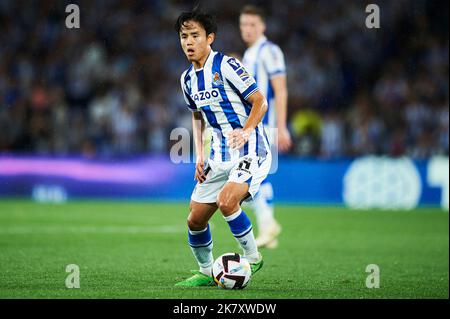 Takefusa Kubo de Real Sociedad pendant le match de la Liga entre Real Sociedad et RCD Mallorca joué au stade Reale Arena sur 19 octobre 2022 à San Sebastian, Espagne. (Photo de Cesar Ortiz / PRESSIN) Banque D'Images