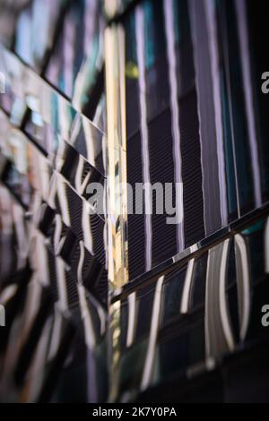 Gros plan d'un élément architectural créant une image abstraite qui peut être utilisée comme arrière-plan Banque D'Images