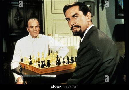 Martin Landau Television: Mission: Impossible (TV-série) personnages: Rollin Hand, USA 1966–1973, 17 septembre 1966 **AVERTISSEMENT** cette photographie est destinée à un usage éditorial exclusif et est le copyright de PARAMOUNT TELEVISION et/ou du photographe attribué par la Société de film ou de production et ne peut être reproduite que par des publications dans le cadre de la promotion du film ci-dessus. Un crédit obligatoire pour LA TÉLÉVISION PARAMOUNT est requis. Le photographe doit également être crédité lorsqu'il est connu. Aucune utilisation commerciale ne peut être accordée sans l'autorisation écrite de la Société du film. Banque D'Images