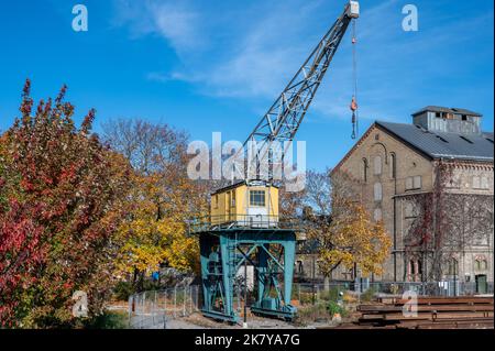 Port de Norrköping avec l'ancien moulin Andreas kvarn à l'automne en Suède octobre 2022. Banque D'Images