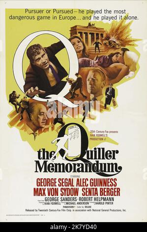 Alec Guinness, George Segal & Senta Berger Poster film: The Quiller Memorandum (UK 1966) / aturverfilmung (basé sur le livre de Trevor Dudley Smith) Directeur : Michael Anderson 10 novembre 1966 **AVERTISSEMENT** cette photographie est à usage éditorial exclusif et est le droit d'auteur de L'ORGANISATION DE RANG et/ou du photographe assigné par la Société de film ou de production et ne peut être reproduite que par des publications dans le cadre de la promotion du film ci-dessus. Un crédit obligatoire pour L'ORGANISATION DE RANG est requis. Le photographe doit également être crédité lorsqu'il est connu. Aucune utilisation commerciale ne peut l'être Banque D'Images