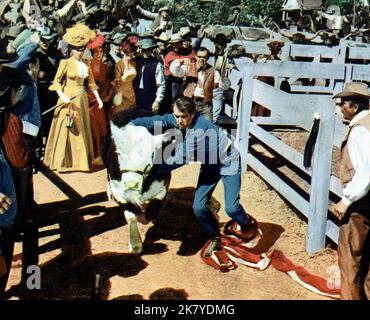 James Stewart film The rare Breed (USA 1966) personnages : Sam Burnett réalisateur : Andrew V. Mclaglen 02 février 1966 **AVERTISSEMENT** cette photographie est réservée à un usage éditorial et est protégée par les droits d'auteur d'UNIVERSAL et/ou du photographe désigné par la société de production et ne peut être reproduite que par des publications en liaison avec la promotion du film ci-dessus. Un crédit obligatoire pour UNIVERSAL est requis. Le photographe doit également être crédité lorsqu'il est connu. Aucune utilisation commerciale ne peut être accordée sans autorisation écrite de The film Company. Banque D'Images