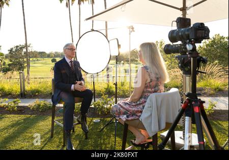 OCT19 Paul Feig - entretien PBS à la caméra sur 19 octobre 2022, à Newport Beach, au VEA de Fashion Island Newport Beach, CA 92660 US Banque D'Images