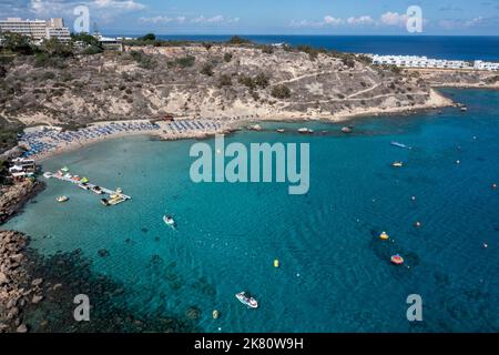 Vue aérienne de la baie de Konnos, Protaras, Chypre Banque D'Images