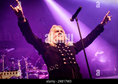 Oslo, Norvège. 18th, octobre 2022. Le groupe britannique de métaux lourds Saxon donne un concert à Rockefeller à Oslo. Ici, le chanteur Biff Byford est vu en direct sur scène. (Crédit photo: Gonzales photo - Terje Dokken). Banque D'Images