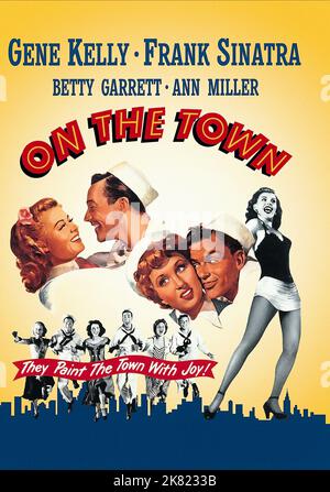 Betty Garrett, Frank Sinatra, Ann Miller et Gene Kelly film de l'affiche : On the Town (USA 1949) personnages : Brunhilde Esterhazy,Chip,Claire Huddesen & Director : Stanley Donen & Gene Kelly 08 décembre 1949 **AVERTISSEMENT** cette photographie est destinée à un usage éditorial exclusif et est protégée par les droits d'auteur de MGM et/ou du photographe attribué par la société film ou production et ne peut être reproduite que par des publications dans le cadre de la promotion du film ci-dessus. Un crédit obligatoire pour MGM est requis. Le photographe doit également être crédité lorsqu'il est connu. Aucune utilisation commerciale ne peut être accordée sans autorisation écrite fr Banque D'Images