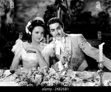 Tyrone Power & Linda Darnell film: The Mark of Zorro (USA 1940) personnages: Diego & Lolita Quintero Directeur: Rouben Mamoulian 01 novembre 1940 **AVERTISSEMENT** cette photographie est à usage éditorial exclusif et est le droit d'auteur de 20th CENTURY FOX et/ou le photographe assigné par la Société du film ou de la production et ne peut être reproduite que par des publications dans le cadre de la promotion du film ci-dessus. Un crédit obligatoire à 20th CENTURY FOX est requis. Le photographe doit également être crédité lorsqu'il est connu. Aucune utilisation commerciale ne peut être accordée sans l'autorisation écrite de la Société du film. Banque D'Images