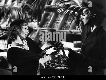 Wendy Hiller film: Pygmalion (1938) personnages: Eliza Doolittle Directeur: Anthony Asquith 01 août 1938 **AVERTISSEMENT** cette photographie est à usage éditorial exclusif et est le copyright de GABRIEL PASCAL PRODUCTIONS et/ou le photographe assigné par la Société de film ou de production et ne peut être reproduite que par des publications dans le cadre de la promotion du film ci-dessus. Un crédit obligatoire pour LES PRODUCTIONS GABRIEL PASCAL est requis. Le photographe doit également être crédité lorsqu'il est connu. Aucune utilisation commerciale ne peut être accordée sans l'autorisation écrite de la Société du film. Banque D'Images