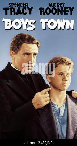 Spencer Tracey & Mickey Rooney film : Boys Town (1935) personnages : & Whitey Marsh Directeur : Norman Taurog 08 septembre 1938 **AVERTISSEMENT** cette photographie est à usage éditorial exclusif et est le droit d'auteur de MGM et/ou du photographe assigné par la Société de film ou de production et ne peut être reproduite que par des publications en conjonction avec la promotion du film ci-dessus. Un crédit obligatoire pour MGM est requis. Le photographe doit également être crédité lorsqu'il est connu. Aucune utilisation commerciale ne peut être accordée sans l'autorisation écrite de la Société du film. Banque D'Images