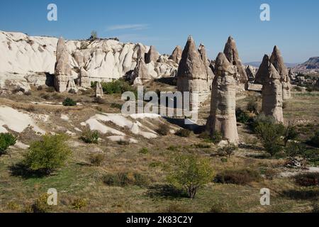 La vallée de l'amour dans le parc national de Göreme. Cappadoce, Turquie Banque D'Images