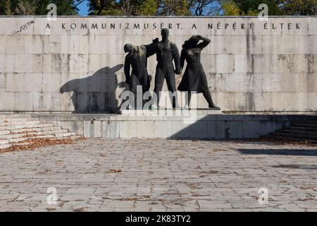 Mouvement ouvrier Mausolée Fiumei út cimetière - Kerepesi cimetière - Pest Budapest, Hongrie Banque D'Images