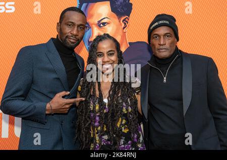 New York, États-Unis. 20th octobre 2022. Leon Preston Robinson, Suzan-Lori Parks et Kenny Leon assistent à la soirée d'ouverture de TOPDOG/UNDERDOG sur Broadway au Golden Theatre de New York sur 20 octobre 2022. (Photo de Lev Radin/Sipa USA) crédit: SIPA USA/Alay Live News Banque D'Images