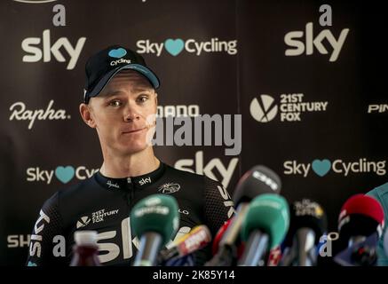 Chris Froome de Team Sky lors d'une conférence de presse dans leur hôtel en dehors de Berne, Suisse. Banque D'Images